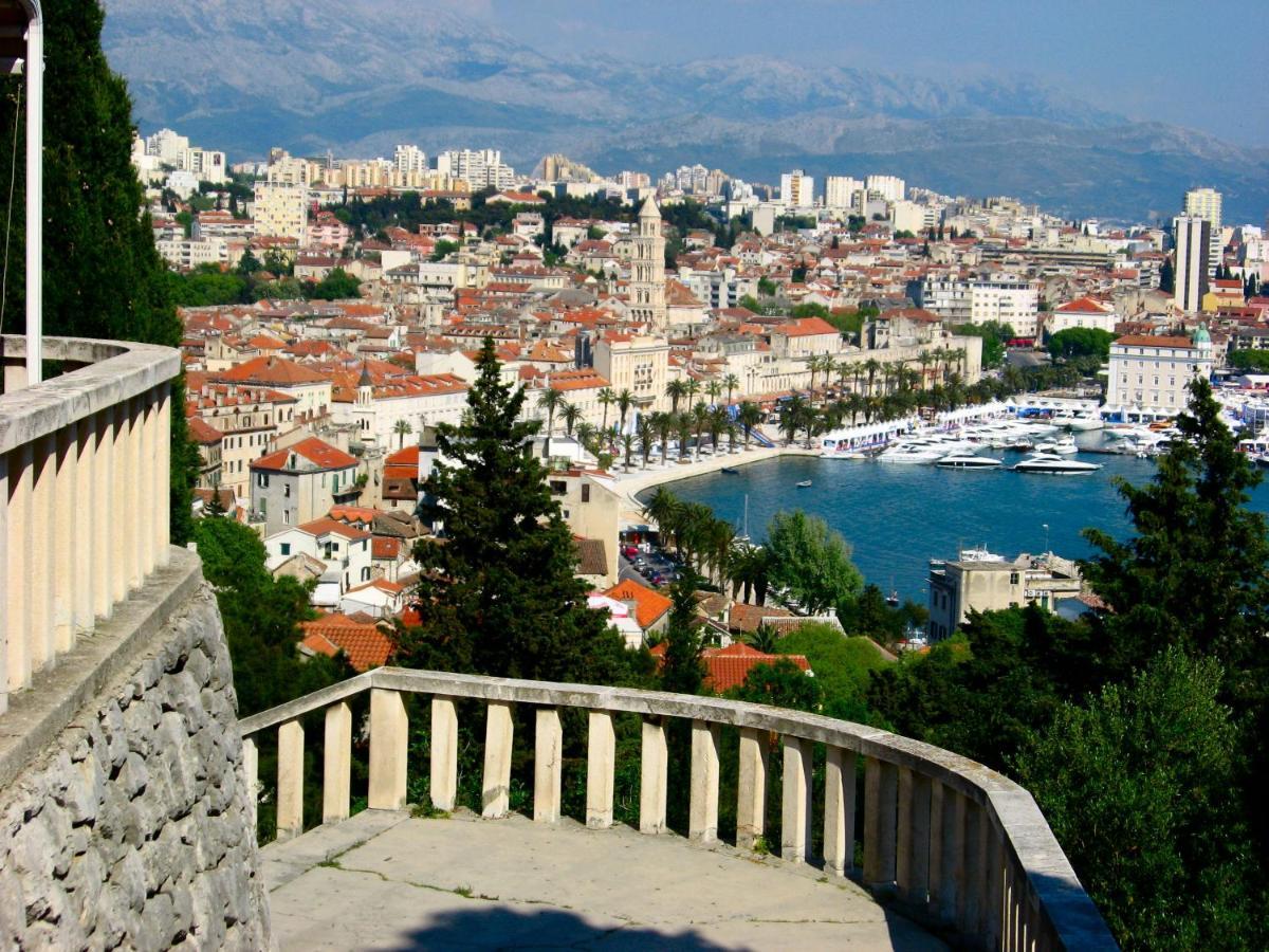 Lux Cindro Studio in Split Center Appartement Buitenkant foto