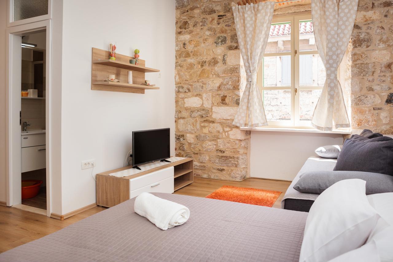 Lux Cindro Studio in Split Center Appartement Buitenkant foto