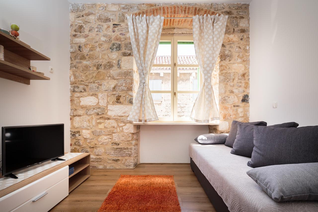 Lux Cindro Studio in Split Center Appartement Buitenkant foto